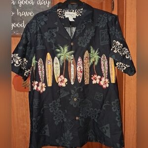 Bishop St. Black Hawaiian Shirt with Surfboard and Floral Print In A Large. EUC